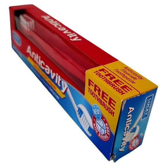 Lucky Anticavity Fluoride Toothpaste & Toothbrush Combo 6.4 Oz For Cavity Preven - Picture 2 of 6